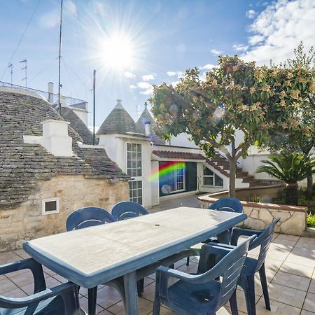 Апартаменты I Trulli Di Zia Dora Альберобелло Экстерьер фото